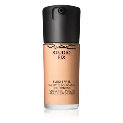 MAC Cosmetics Studio Fix Fluid SPF 15 24HR Matte Foundation + Oil Control matující make-up SPF 1