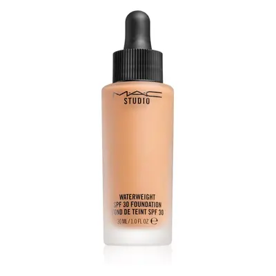 MAC Cosmetics Studio Waterweight SPF 30 Foundation lehký hydratační make-up SPF 30 odstín NC 44 