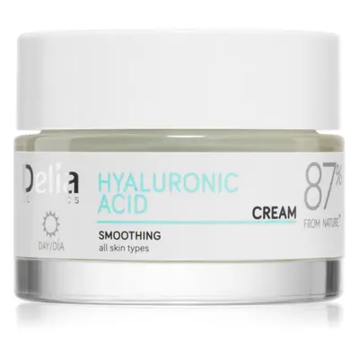 Delia Cosmetics Hyaluronic Acid hydratační a vyhlazující pleťový krém s kyselinou hyaluronovou 5