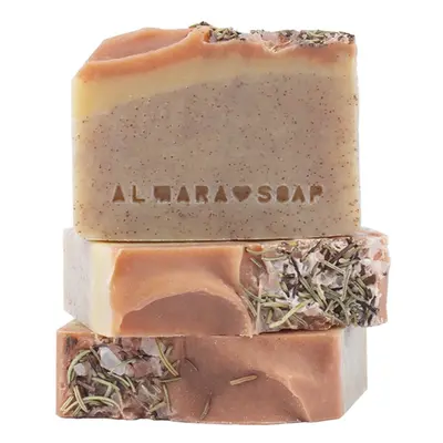 Almara Soap Natural Peeling Walnut přírodní tuhé mýdlo s peelingovým efektem 90 g