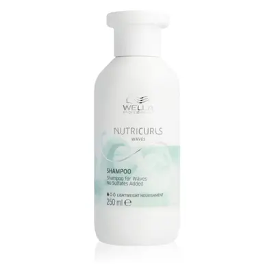 Wella Professionals Nutricurls Waves lehký hydratační šampon pro vlnité vlasy 250 ml