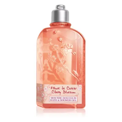 L’Occitane Cherry Blossom sprchový a koupelový gel 250 ml