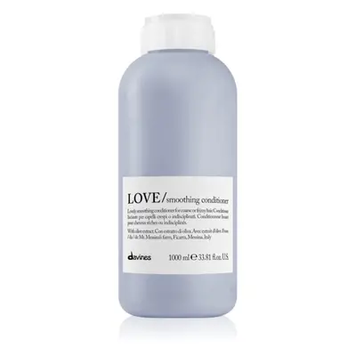 Davines Essential Haircare LOVE Smoothing Conditioner uhlazující kondicionér pro nepoddajné a kr