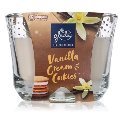 GLADE Vanilla Cream Cookies vonná svíčka 204 g