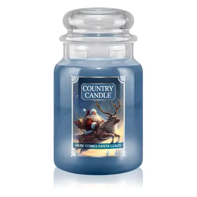 Country Candle Here Comes Santa Claus vonná svíčka 680 g