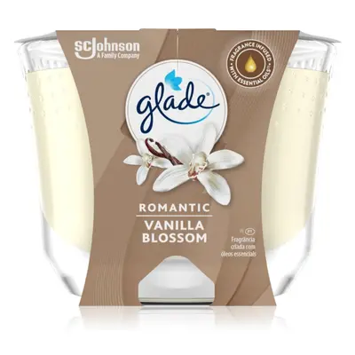 GLADE Romantic Vanilla Blossom vonná svíčka 224 g