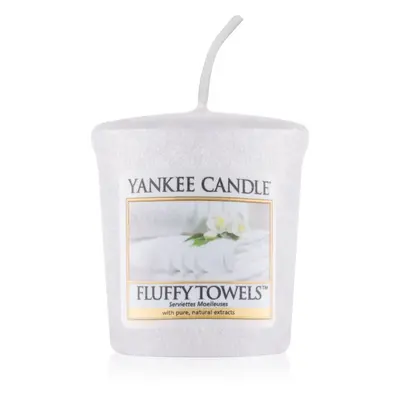 Yankee Candle Fluffy Towels votivní svíčka 49 g