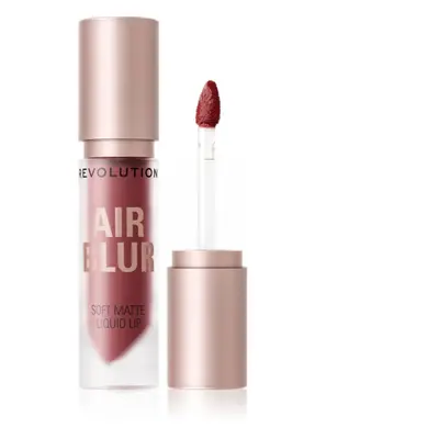 Makeup Revolution Air Blur Liquid Lipstick lehká tekutá matná rtěnka odstín Peachy 3.5 ml