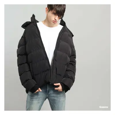 Bunda Urban Classics Hooded Puffer Jacket Black