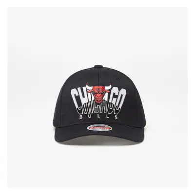 Kšiltovka Mitchell & Ness NBA Retrodome Classic Red Chicago Bulls Black