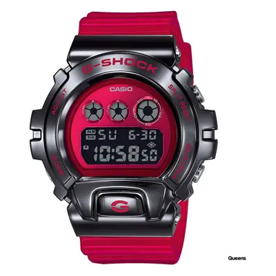 Hodinky Casio G-Shock GM 6900B-4ER Metal Covered Red/ Black