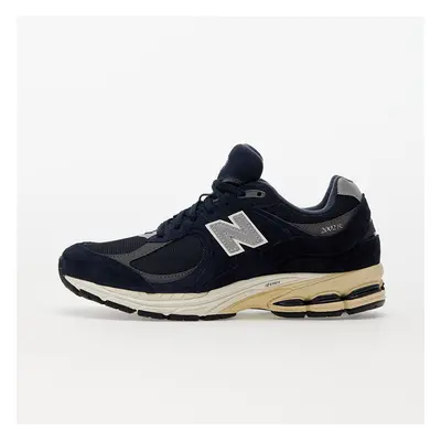 Tenisky New Balance 2002R Navy EUR