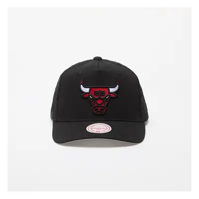 Kšiltovka Mitchell & Ness NBA Monogram Trucker Chicago Bulls Black