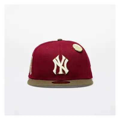 Kšiltovka New Era New York Yankees Contrast Pin 59FIFTY Fitted Cap Cardinal