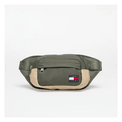 Ledvinka Tommy Jeans Essential Daily Bumbag Green