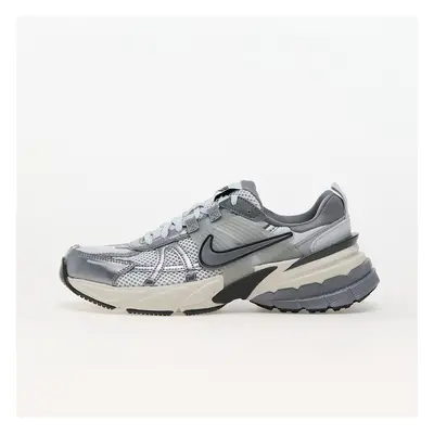 Tenisky Nike W V2K Run Pure Platinum/ Mtlc Cool Grey-Wolf Grey EUR