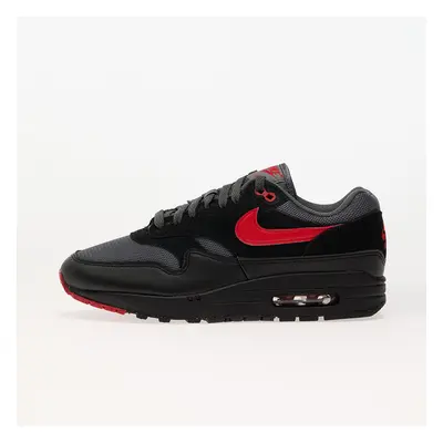 Tenisky Nike Air Max Essential Black/ University Red-Iron Grey EUR