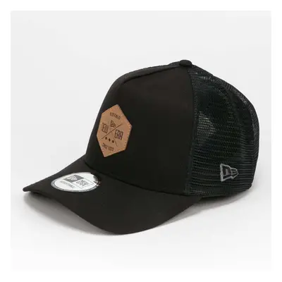 Kšiltovka New Era AF Trucker Heritage Black