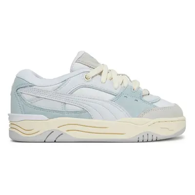 Puma white