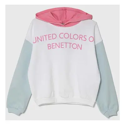 Dětská bavlněná mikina United Colors of Benetton bílá barva, s kapucí, s potiskem