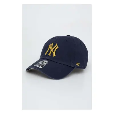 Bavlněná baseballová čepice 47brand MLB New York Yankees tmavomodrá barva, s aplikací