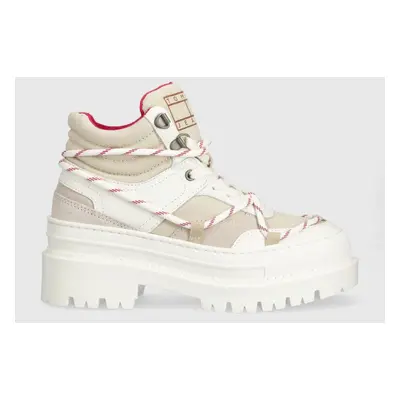 Sneakers boty Tommy Jeans TJW HYBRID BOOT bílá barva, EN0EN02338