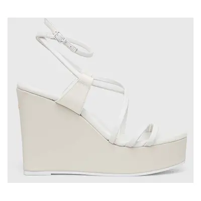 Kožené sandály Calvin Klein WEDGE bílá barva, HW0HW01952