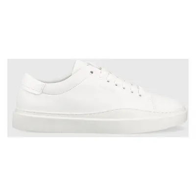 Sneakers boty Calvin Klein LOW TOP LACE UP LTH bílá barva, HM0HM01051