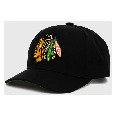 Kšiltovka Mitchell&Ness NHL CHICAGO BLACKHAWKS černá barva, s aplikací