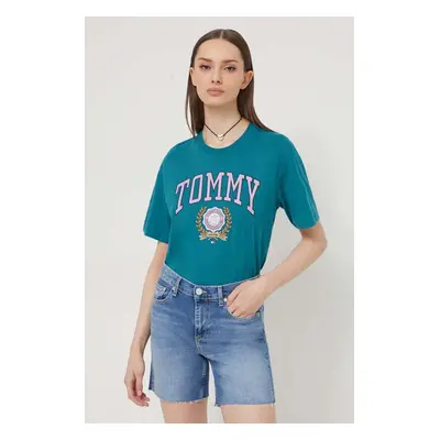 Bavlněné tričko Tommy Jeans zelená barva, DW0DW17824