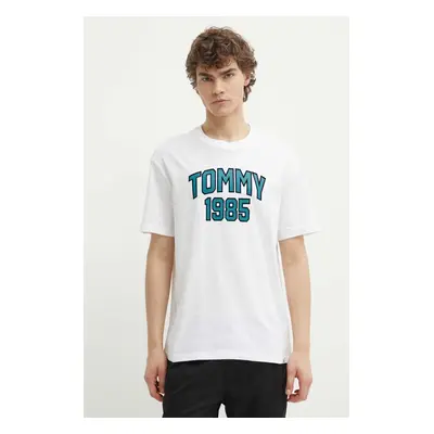 Bavlněné tričko Tommy Jeans bílá barva, s potiskem, DM0DM18559