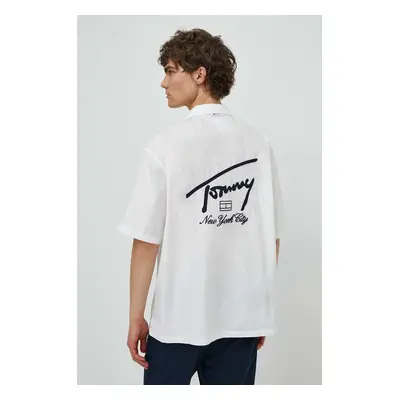 Bavlněná košile Tommy Jeans bílá barva, relaxed, DM0DM19139