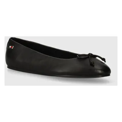 Kožené baleríny Tommy Hilfiger ESSENTIAL CHIC BALLERINA černá barva, FW0FW08059