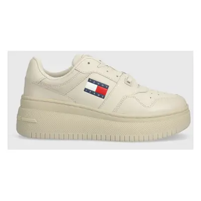 Sneakers boty Tommy Jeans TJW RETRO BASKET FLATFORM ESS béžová barva, EN0EN02506