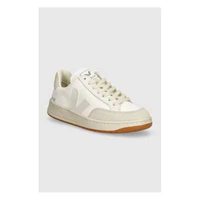 Sneakers boty Veja V-12 bílá barva, XD1703124A