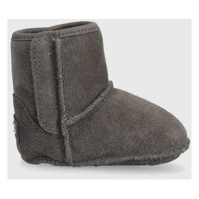 Kojenecké semišové boty UGG I BABY CLASSIC šedá barva