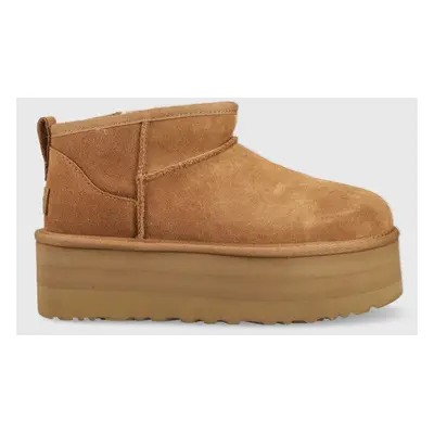 Semišové sněhule UGG W Classic Ultra Mini Platform hnědá barva