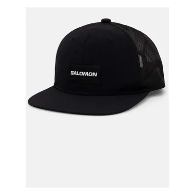 Kšiltovka Salomon TRUCKER FLAT CAP černá barva, s aplikací, LC1895000