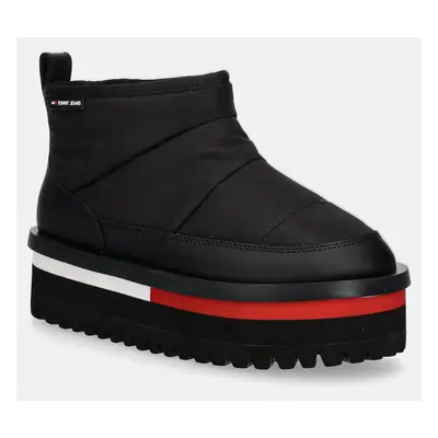 Sněhule Tommy Jeans TJW NYLON FLATFORM BOOT WL černá barva, EN0EN02689