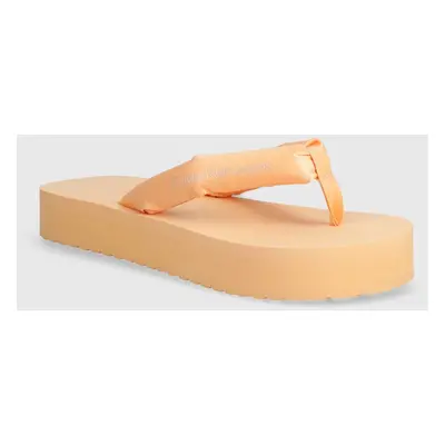 Žabky Calvin Klein Jeans BEACH SANDAL FLATFORM PADDED NY dámské, oranžová barva, na plochém podp