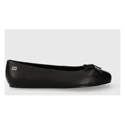 Kožené baleríny Tommy Hilfiger ESSENTIAL LEATHER BALLERINA černá barva, FW0FW07768