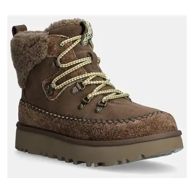 Semišové sněhule UGG Classic Alpine Lace Up hnědá barva, 1158271-HCK