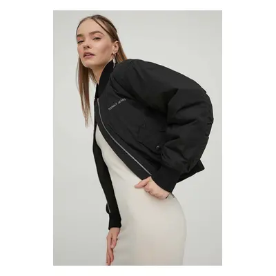 Bomber bunda Tommy Jeans černá barva, přechodná, DW0DW17240