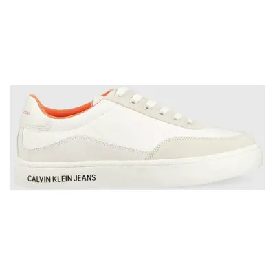 Sneakers boty Calvin Klein Jeans CLASSIC CUPSOLE SU SOFTNY bílá barva, YM0YM00669