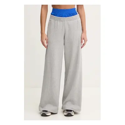 Bavlněné tepláky adidas Originals Ksenia SweatPant šedá barva, IW5670