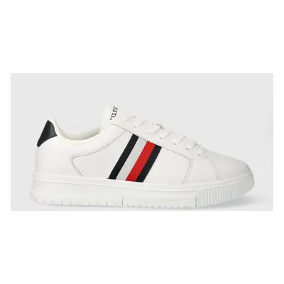 Kožené sneakers boty Tommy Hilfiger SUPERCUP LTH STRIPES ESS bílá barva, FM0FM04895