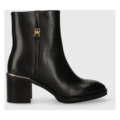 Kožené kotníkové boty Tommy Hilfiger FEMININE TH HARDWARE MID BOOTIE dámské, černá barva, na pod