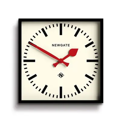 Nástěnné hodiny Newgate Number 5 Wall Clock