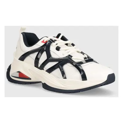 Sneakers boty Tommy Jeans TJM OUTDOOR RUNNER bílá barva, EM0EM01385