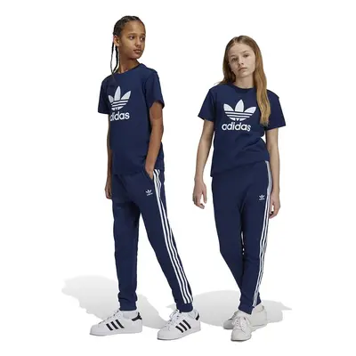 Dětské tepláky adidas Originals TREFOIL PANTS tmavomodrá barva, s aplikací, IY7486